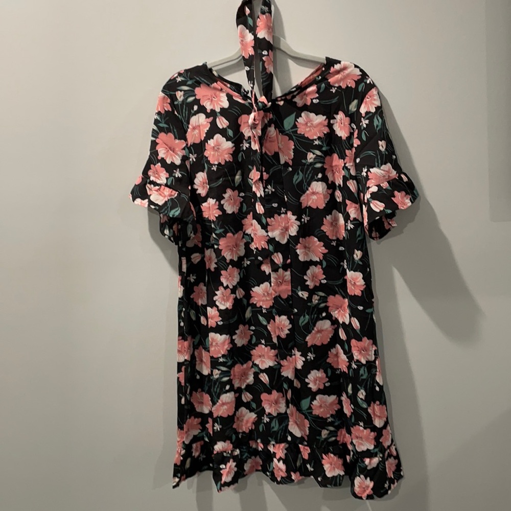 I’m am a small business owner and I am posting on poshmark with new products